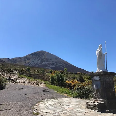 Nyaraló Reek Road At Croagh Patrick Mountain